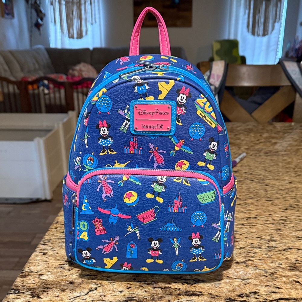 Disney 2024 Lounge-fly  backpack NWT